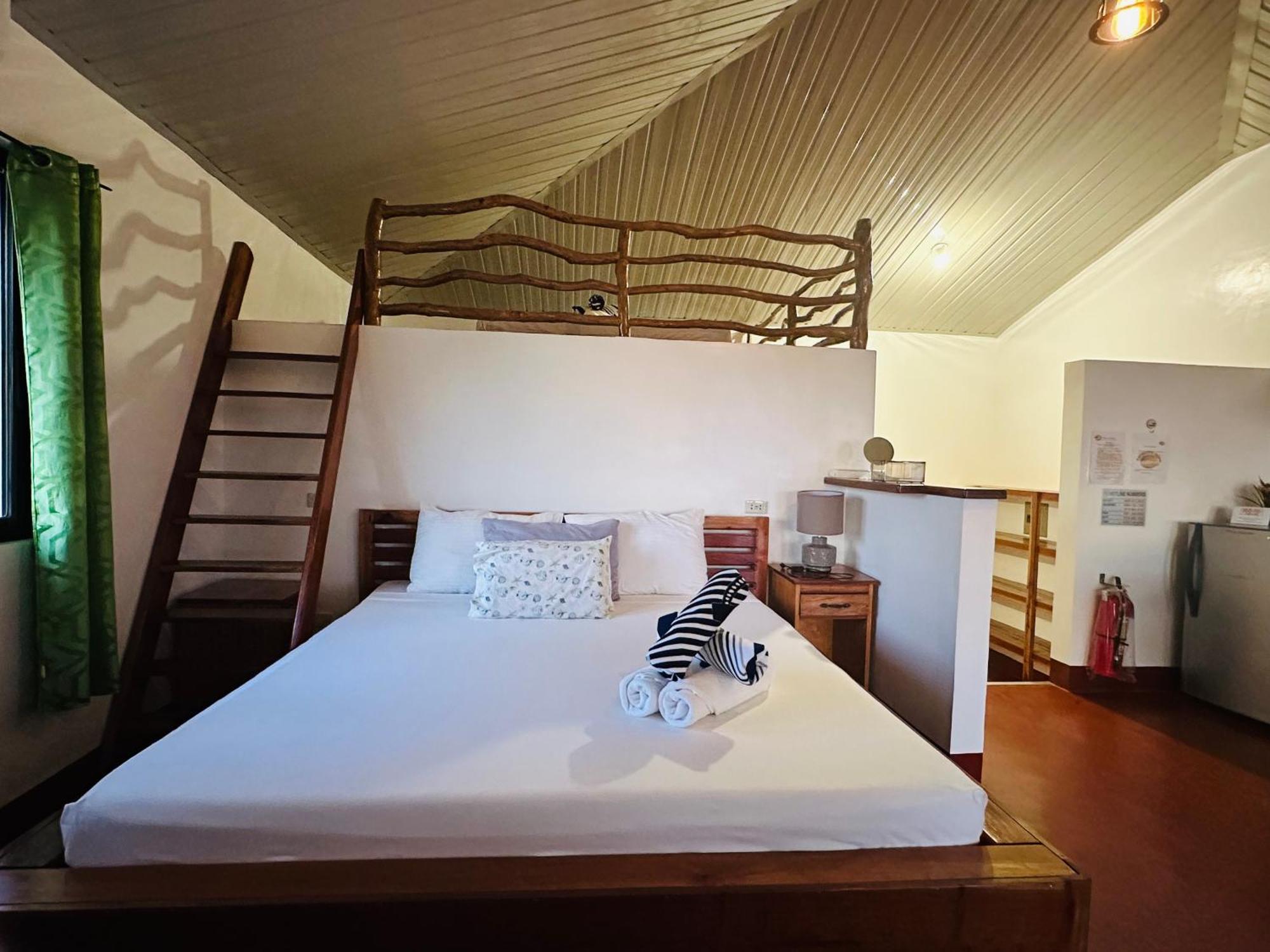 Tongatok Cliff Resort Mambajao Dış mekan fotoğraf