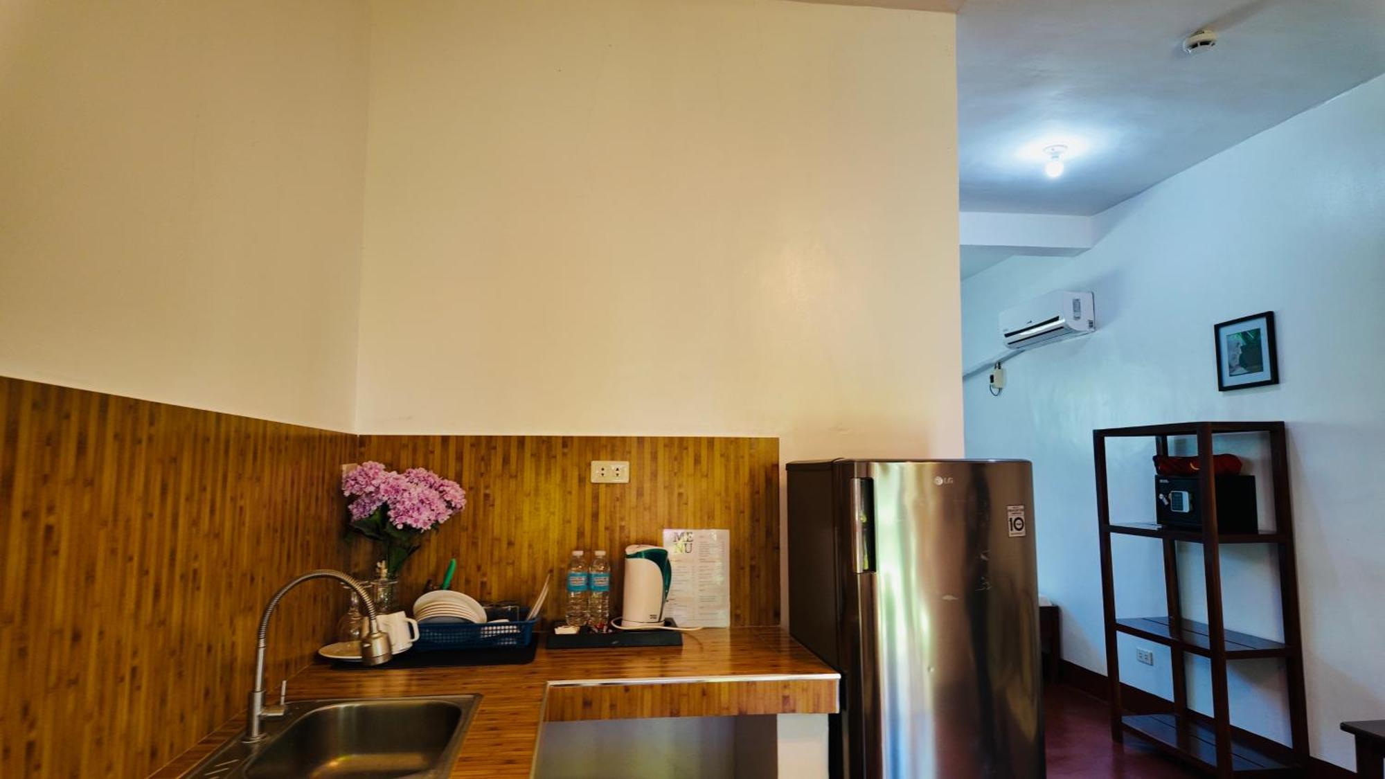 Tongatok Cliff Resort Mambajao Dış mekan fotoğraf